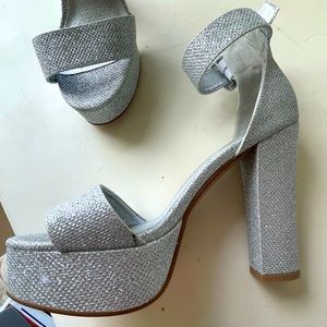 Silver sparkly heals!